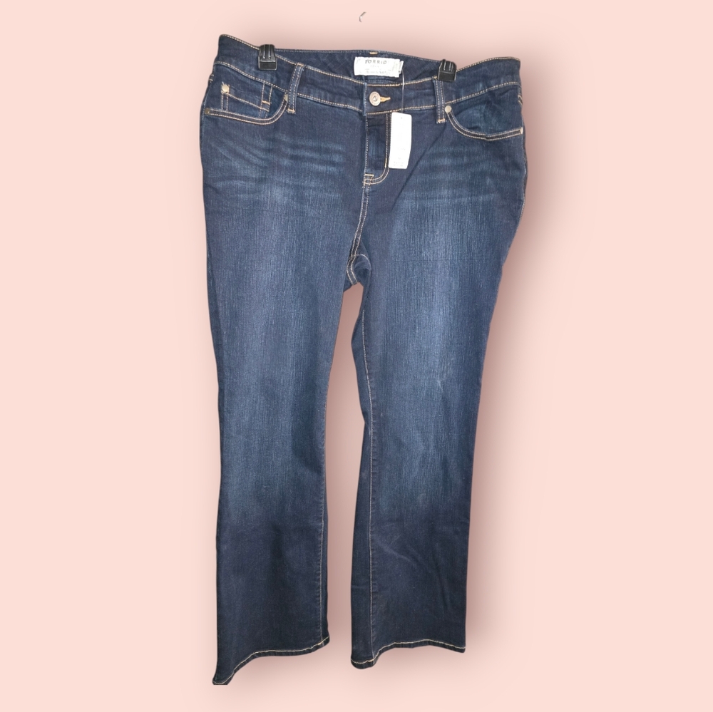 Torrid Denim Relaxed Boot Vintage Stretch Mid-Rise Jean Women's 16 Plus Size
